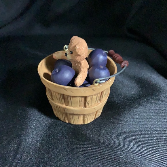 “Todd’s Basket” Toy Mini by Jan Hagara #1382 - Picture 4 of 7